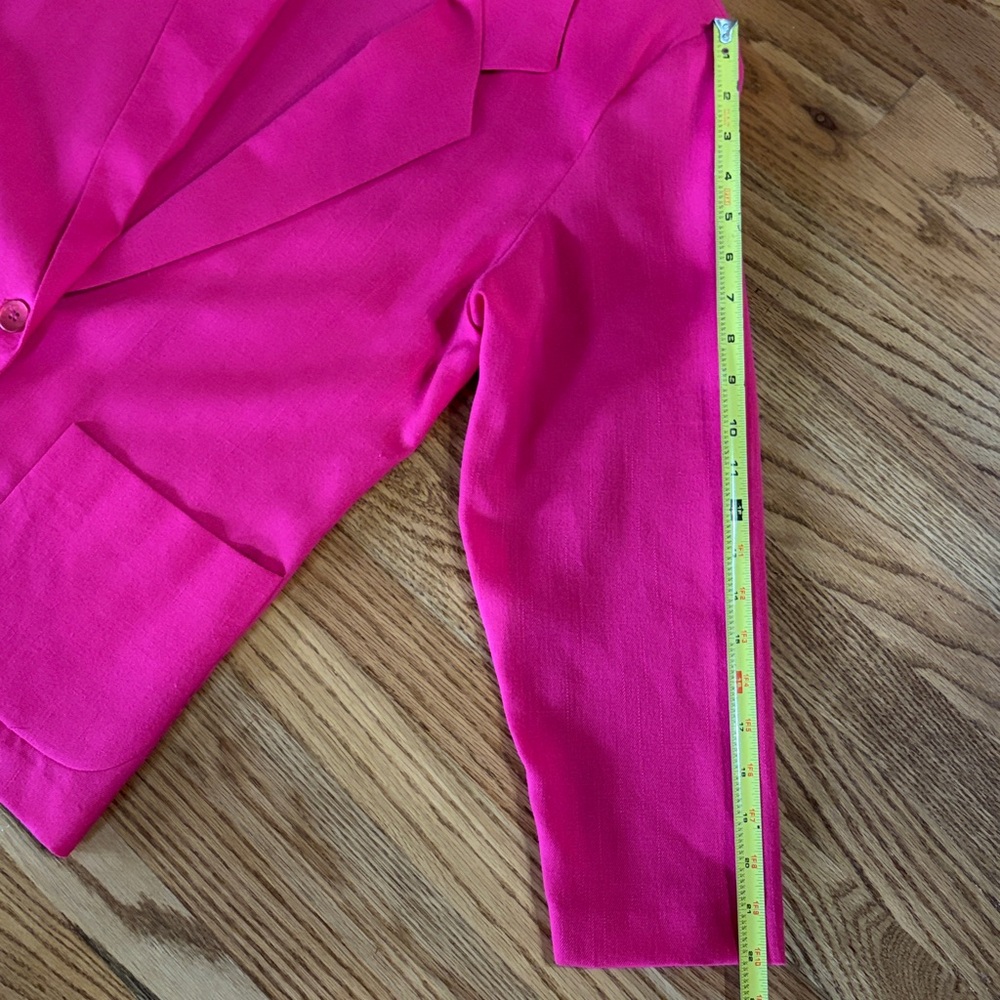 Women’s Fuchsia Lightweight Blazer Jacket - Brand Unknown Large Shoulder Pads - Picture 9 of 10